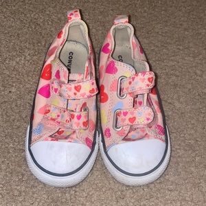 Converse heart toddler girl sneakers size 9